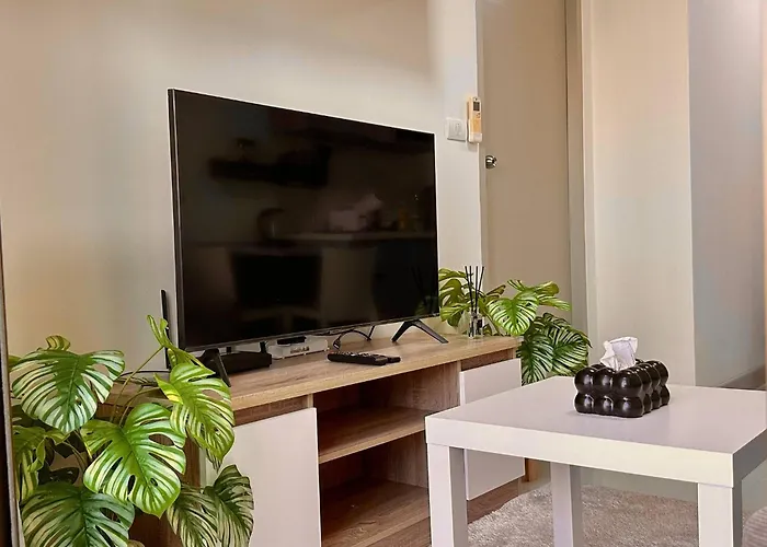 Modern Luxury Escape Bts Udom Suk 0m *