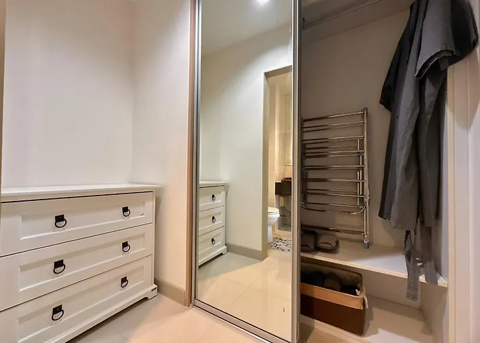 Modern Luxury Escape Bts Udom Suk 0m *