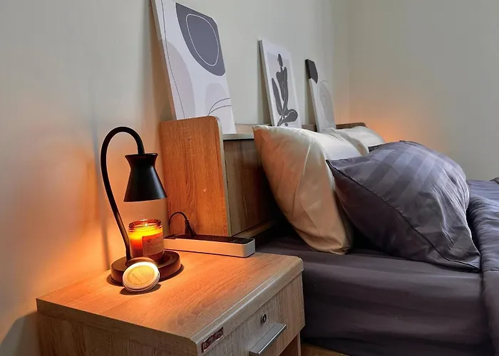 Modern Luxury Escape Bts Udom Suk 0m Bangkok