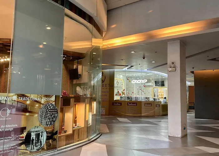 Modern Luxury Escape Bts Udom Suk 0m * Bangkok